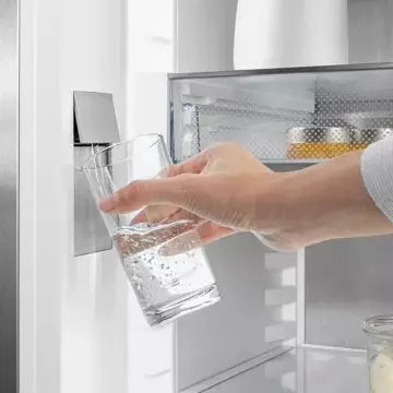 Réfrigérateur combiné LIEBHERR CBNstb579i-22 BioFresh