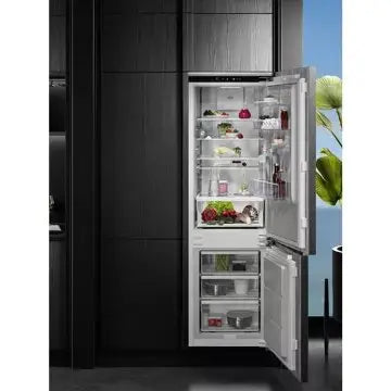Réfrigérateur combiné encastrable AEG TSC7M181EC GreenZone