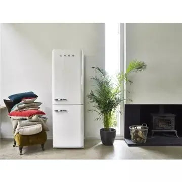 Réfrigérateur combiné							SMEG				FAB32RWH5