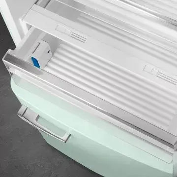 Réfrigérateur combiné	SMEG	FAB38RPG5 Vert d'eau