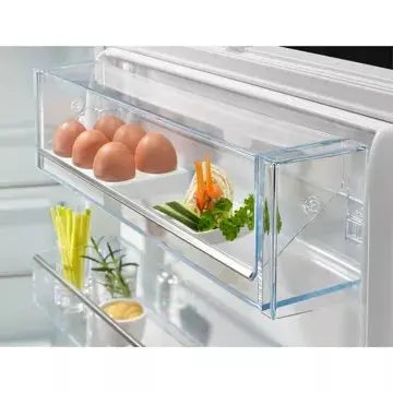 Réfrigérateur combiné encastrable 							ELECTROLUX				ENV9MC18S MultiChill